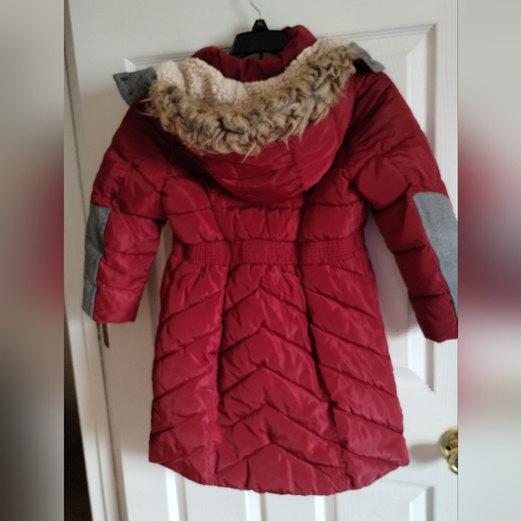 Girl's Steve Madden Coat - Picture 4 of 15